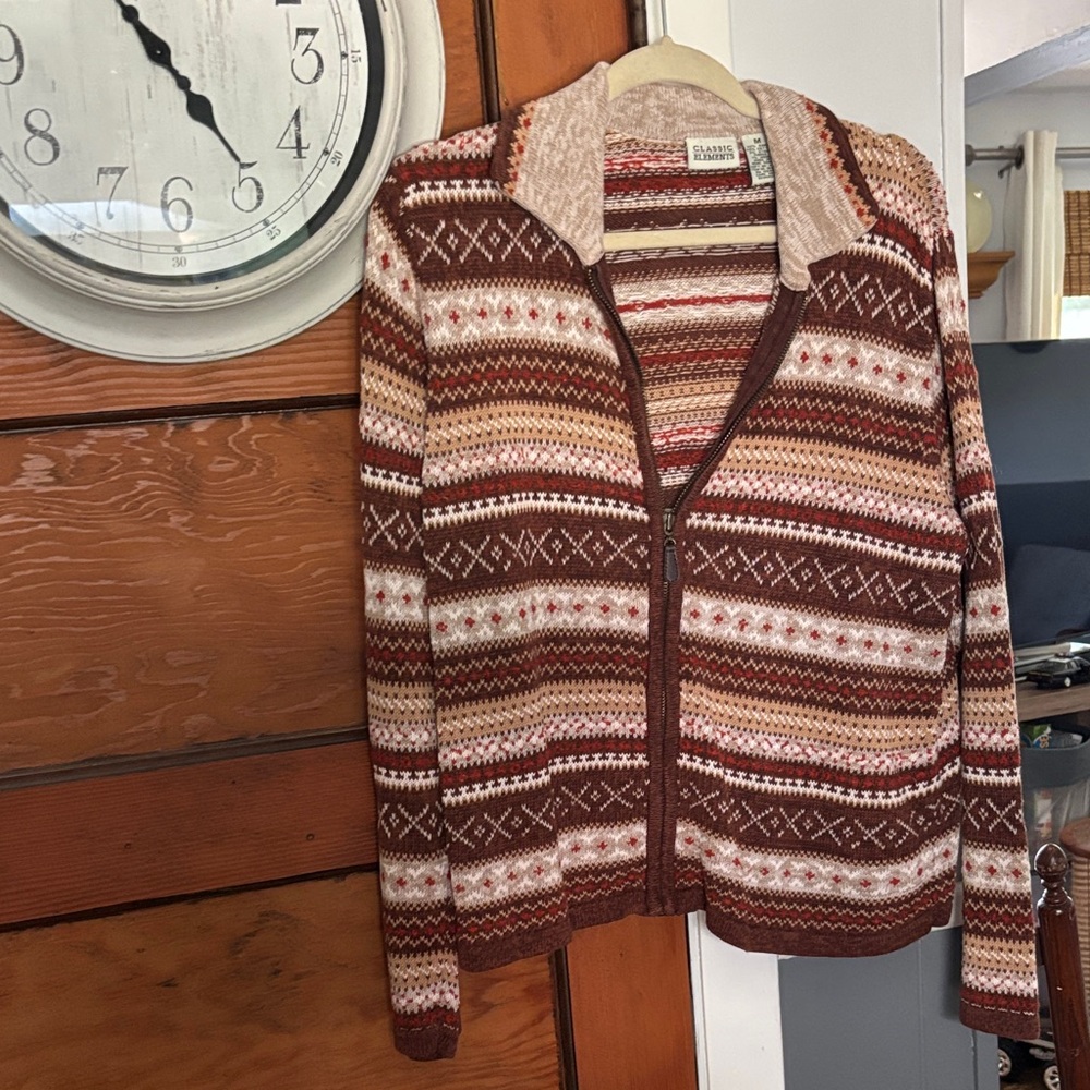 Classic Elements Brown and Cream Knit Sweater